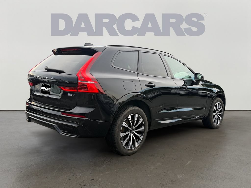 Certified 2024 Volvo XC60 B5 Plus w/ Climate Package AWD/4WD image 6