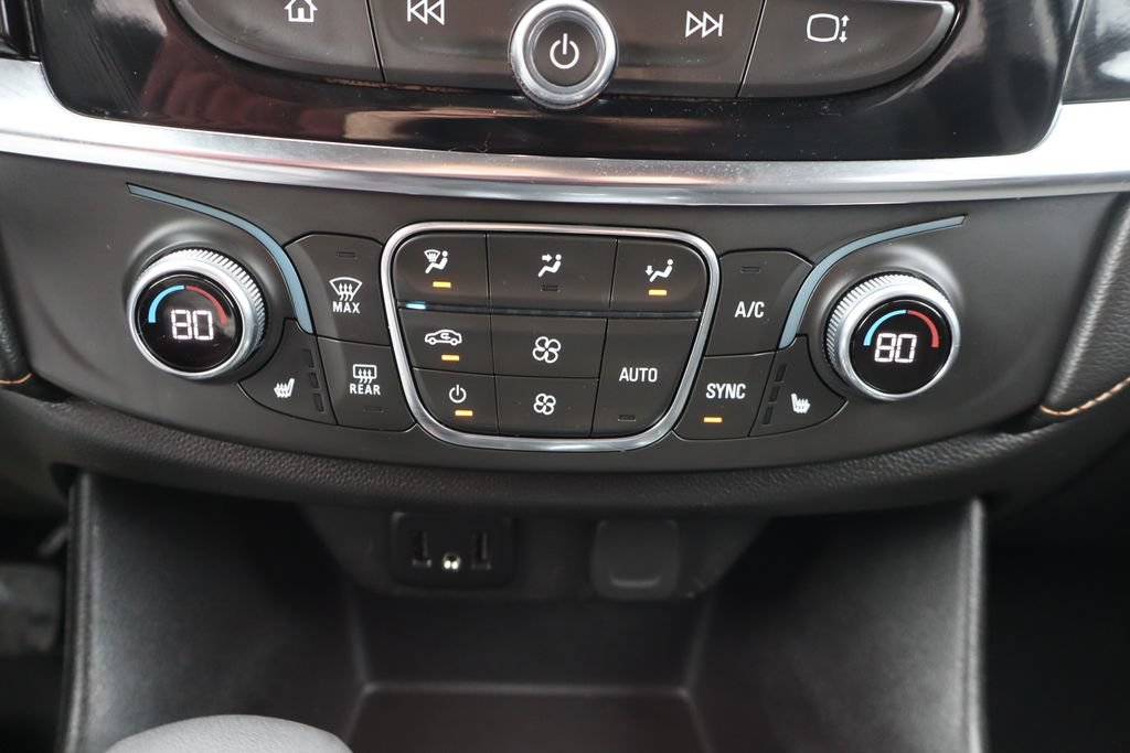 Used 2021 Chevrolet Traverse LT AWD/4WD image 13