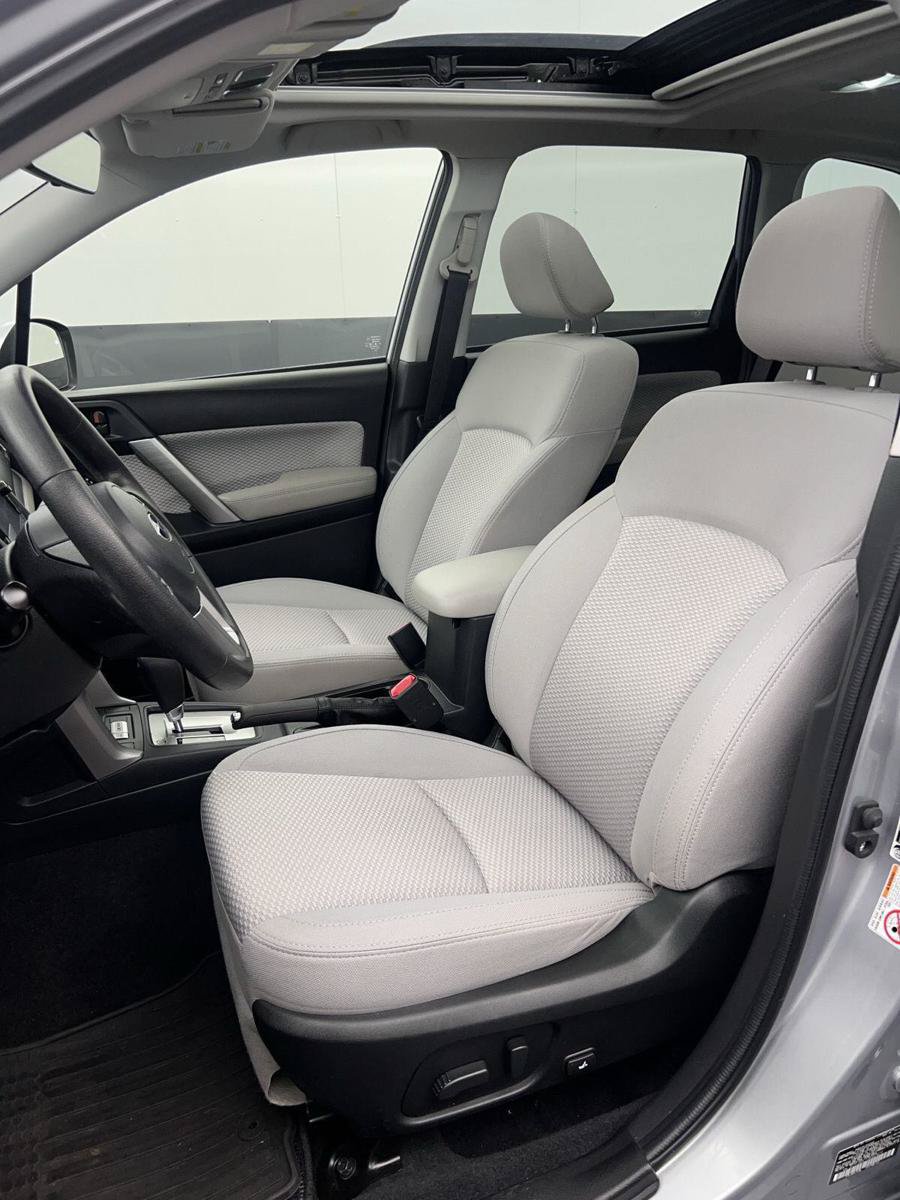 Used 2018 Subaru Forester 2.5i Premium AWD/4WD image 16