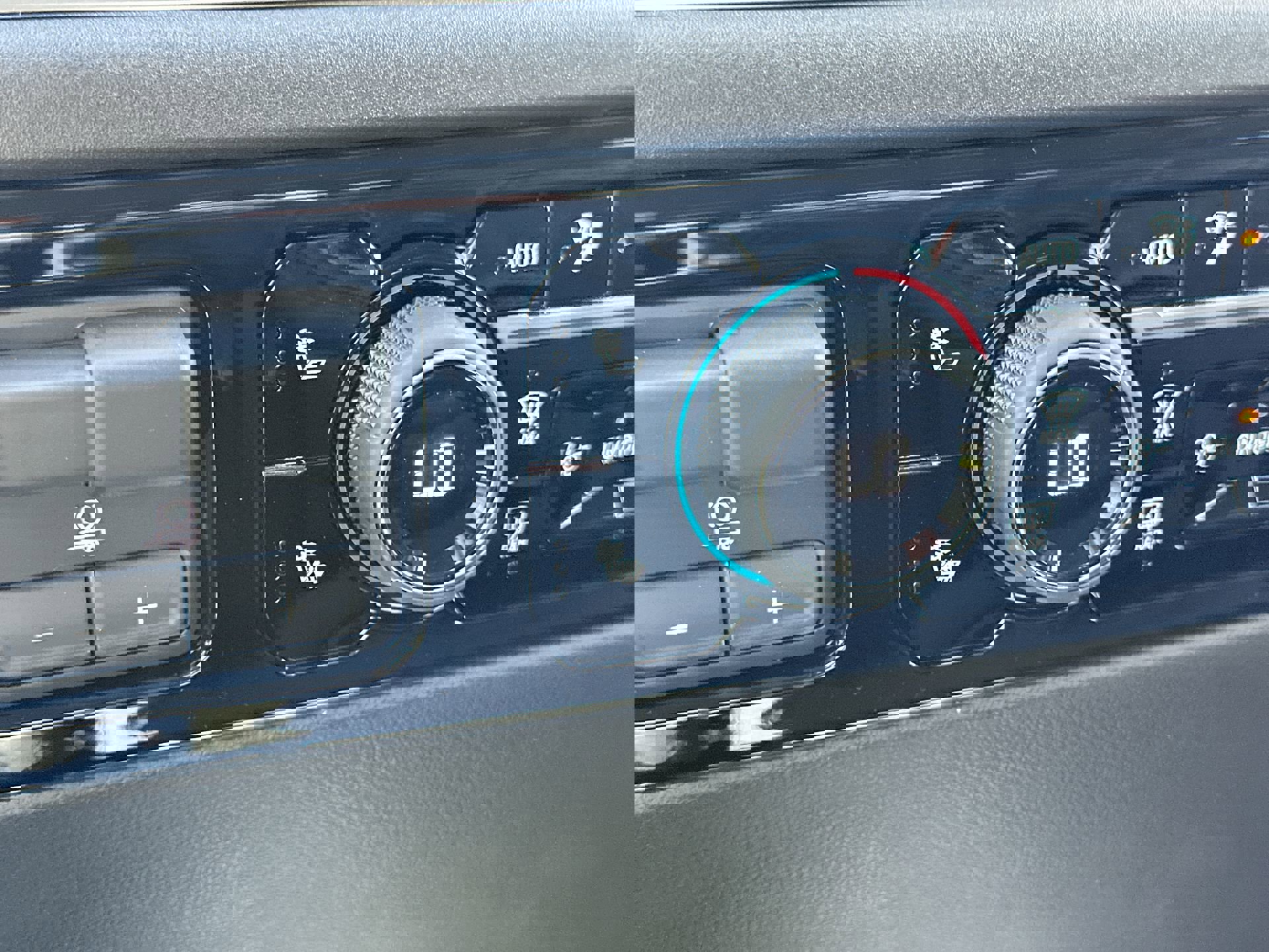 New 2026 Chevrolet Silverado 1500 LT w/ Convenience Package II image 23