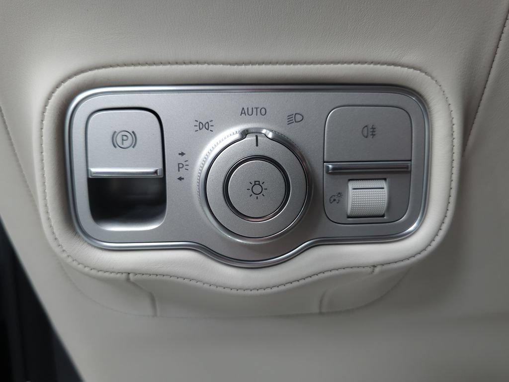 Certified 2026 Mercedes-Benz G 63 AMG 4MATIC image 10