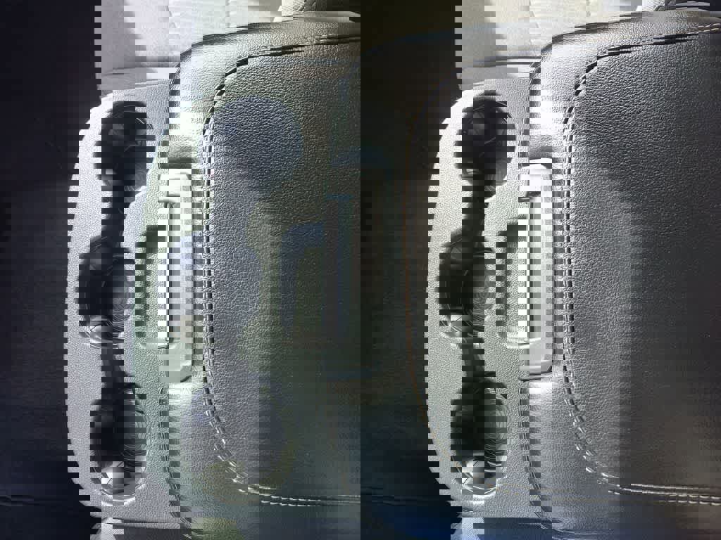 Used 2024 RAM 2500 Tradesman w/ Chrome Appearance Group image 20