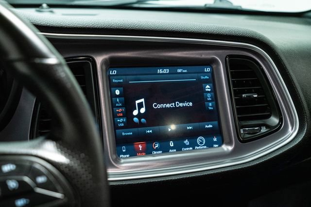 Used 2019 Dodge Challenger R/T Scat Pack w/ Shaker Package image 27