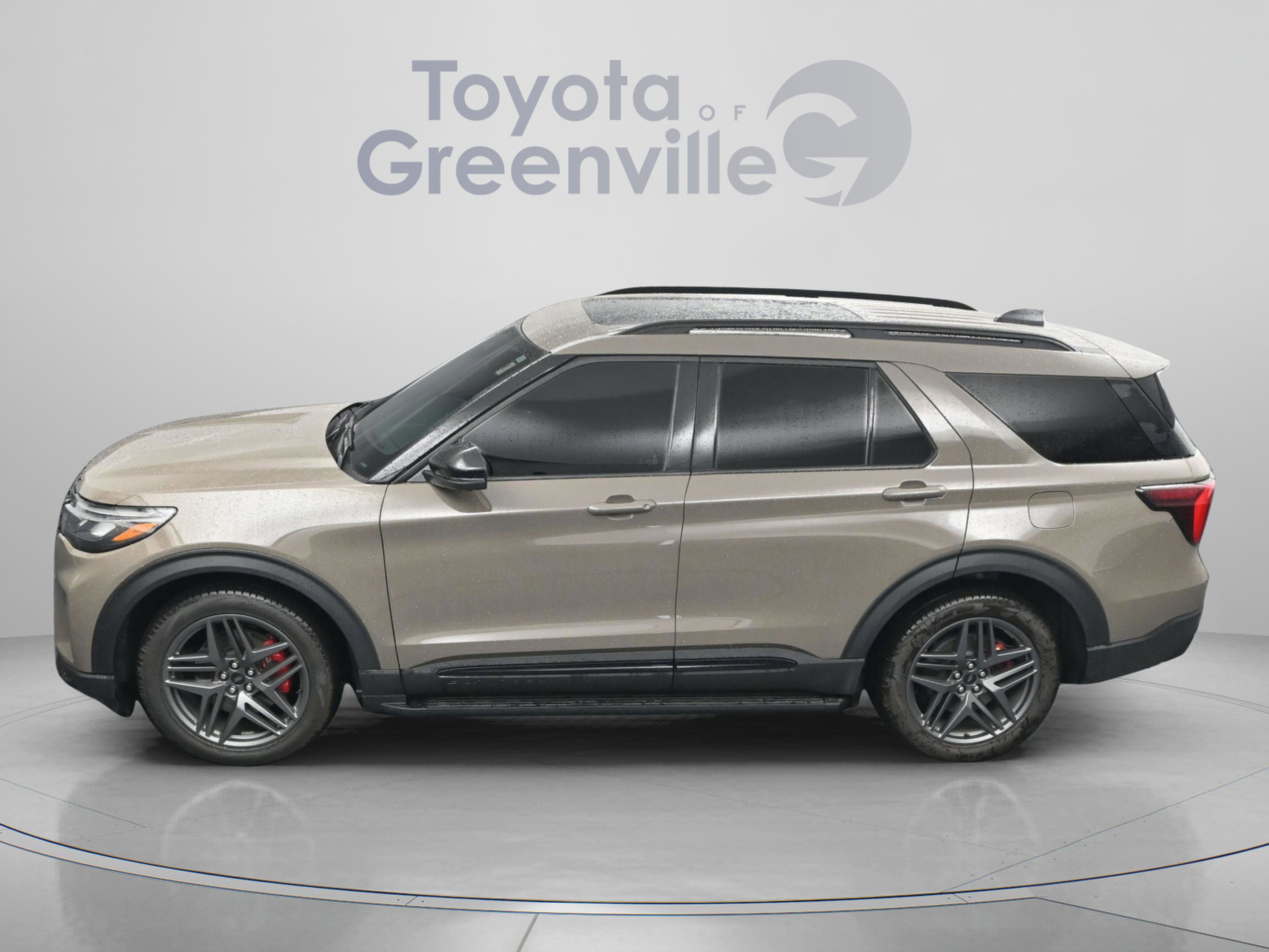 Used 2026 Ford Explorer ST w/ Sun And Sound Package AWD/4WD image 4