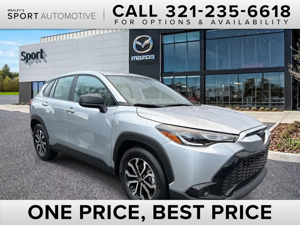 Used 2025 Toyota Corolla Cross AWD Hybrid image 1