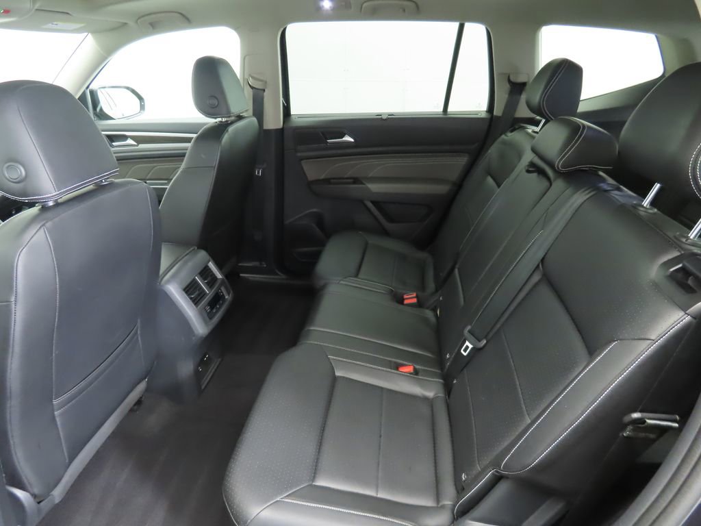 Certified 2023 Volkswagen Atlas SE w/ Panoramic Sunroof Package image 19