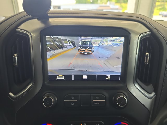 Certified 2020 Chevrolet Silverado 1500 LT Trail Boss AWD/4WD image 17