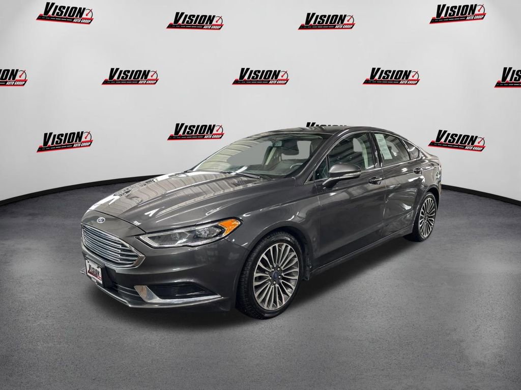Used 2018 Ford Fusion SE w/ Fusion SE Technology Package image 1