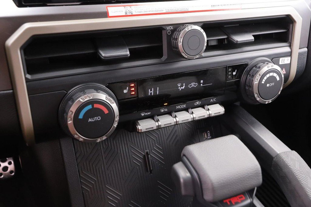 Used 2026 Toyota Tacoma TRD Sport AWD/4WD image 18