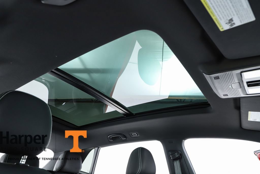 Used 2025 Volkswagen Atlas Cross Sport SEL R-Line image 76