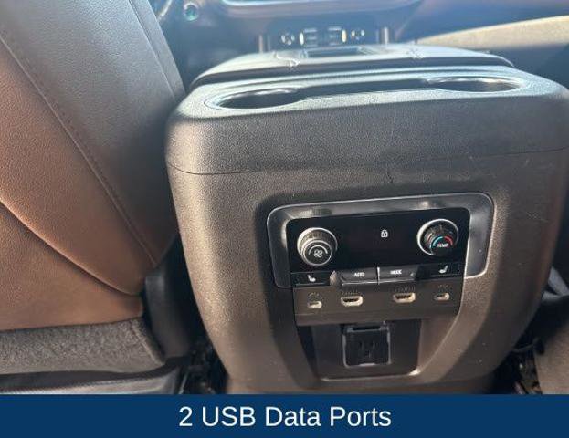 Used 2021 Chevrolet Suburban High Country w/ Premium Package 2 AWD/4WD image 27