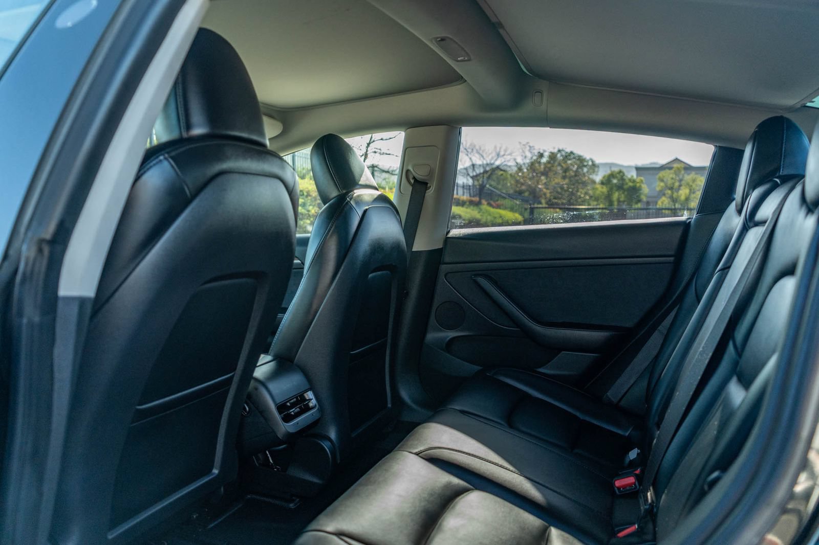 Used 2023 Tesla Model 3 Long Range AWD/4WD image 16