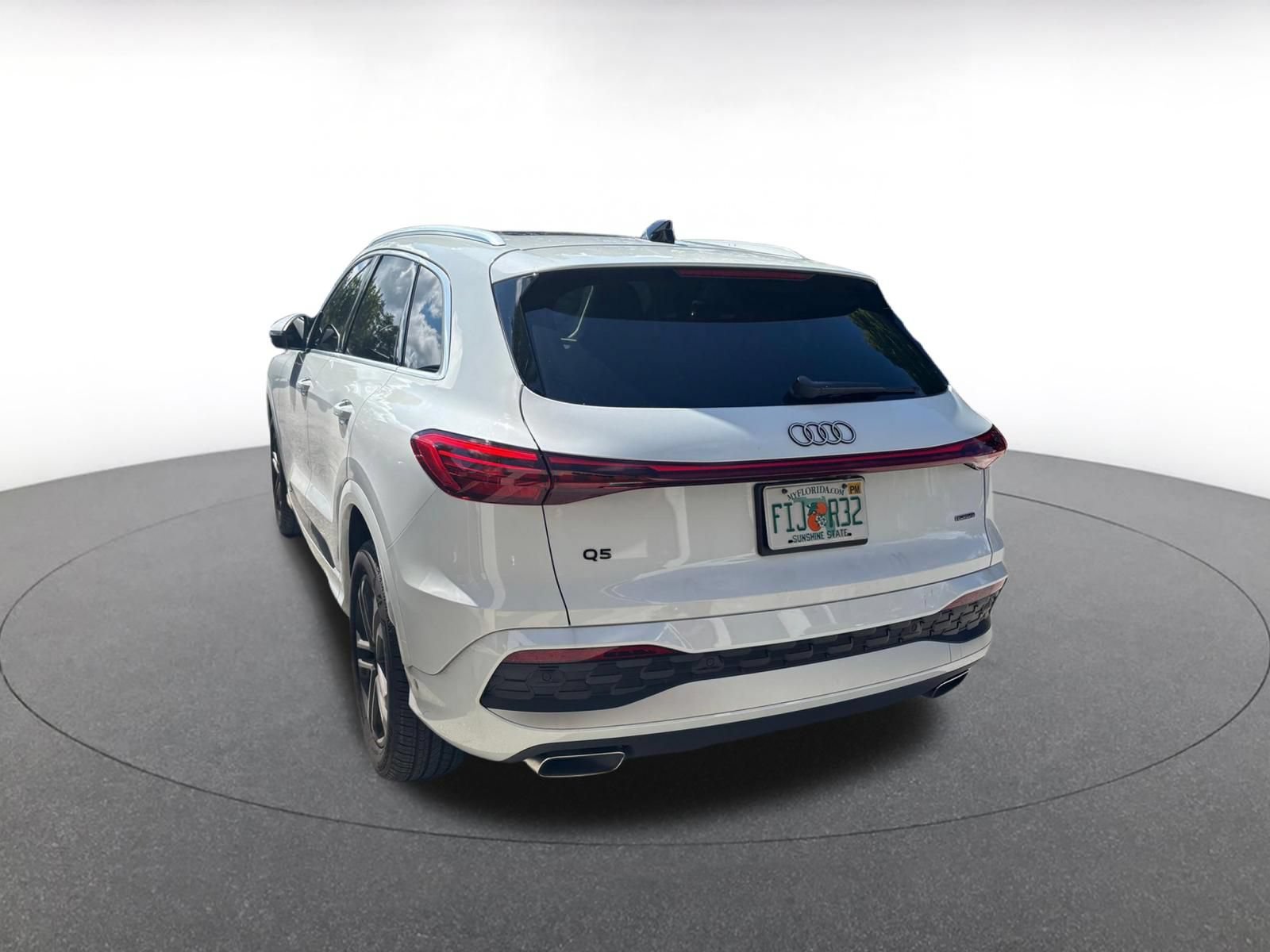 Used 2025 Audi Q5 Premium Plus AWD/4WD image 4