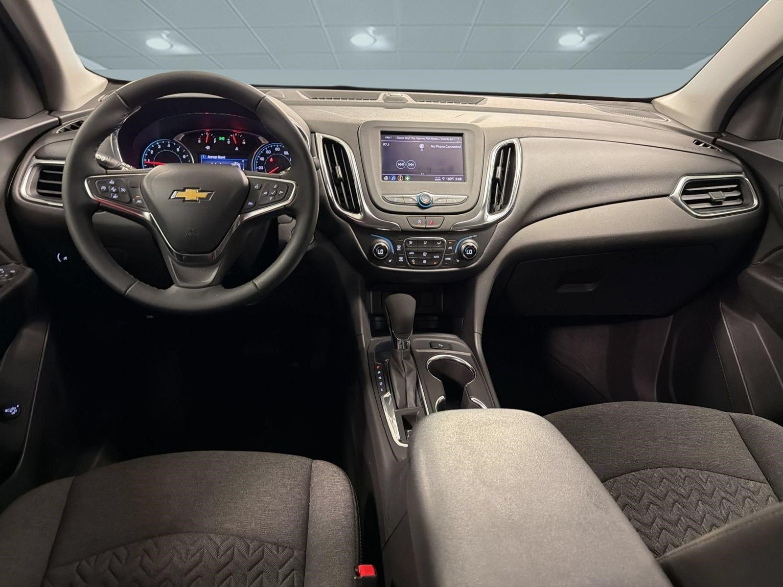 Used 2023 Chevrolet Equinox LT FWD image 28
