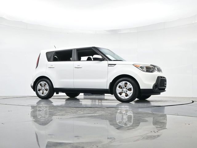 Used 2015 Kia Soul FWD image 29