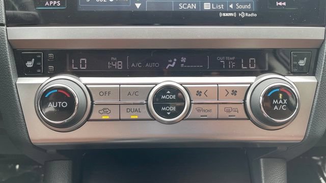 Used 2017 Subaru Outback 3.6R Touring AWD/4WD image 22