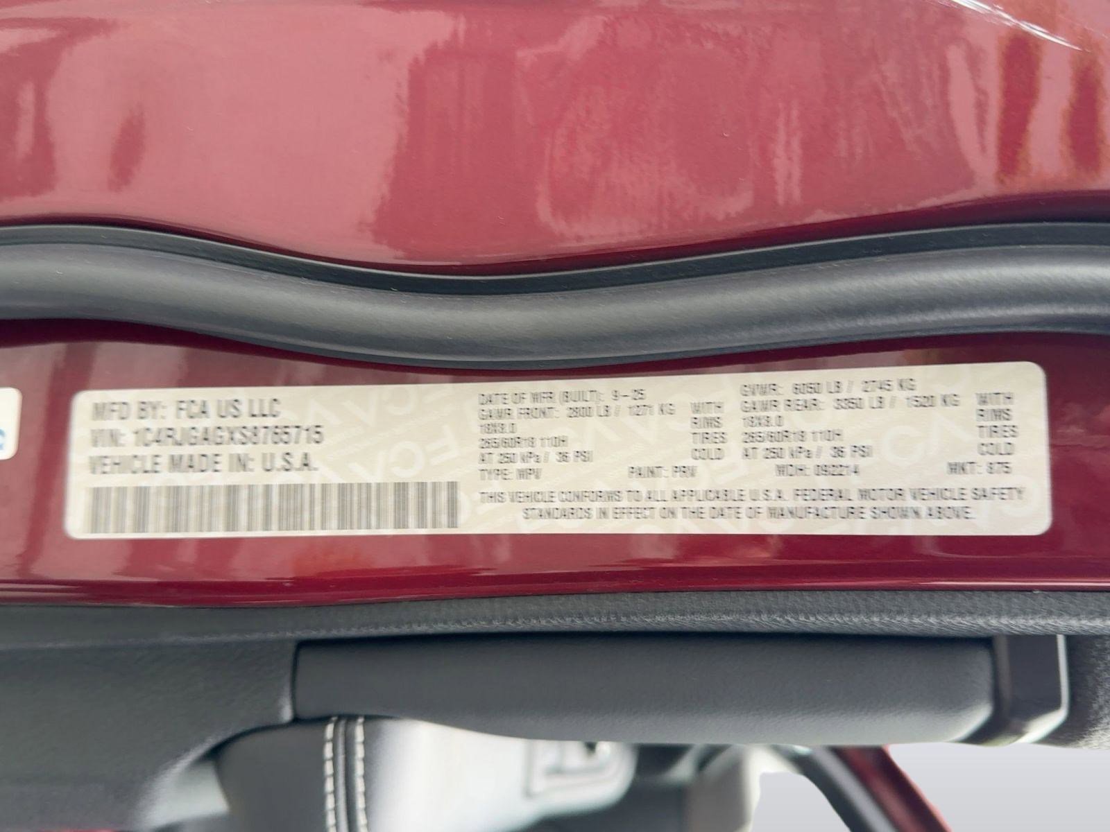 New 2025 Jeep Grand Cherokee Laredo X image 21