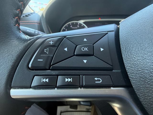 Used 2023 Nissan Sentra SR FWD image 19