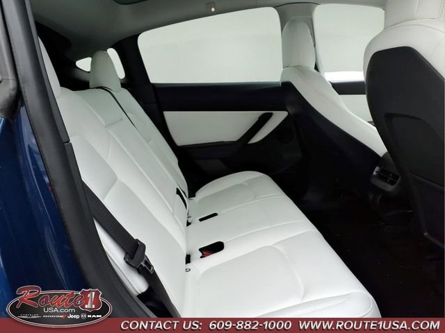 Used 2022 Tesla Model Y Long Range AWD/4WD image 15
