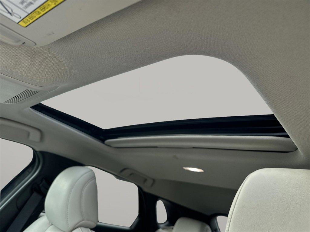 Used 2023 MAZDA CX-30 AWD 2.5 S w/ Premium Package image 23