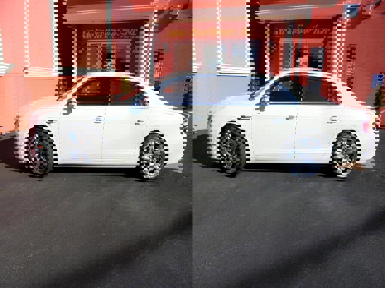 Used 2016 Bentley Flying Spur V8 image 5