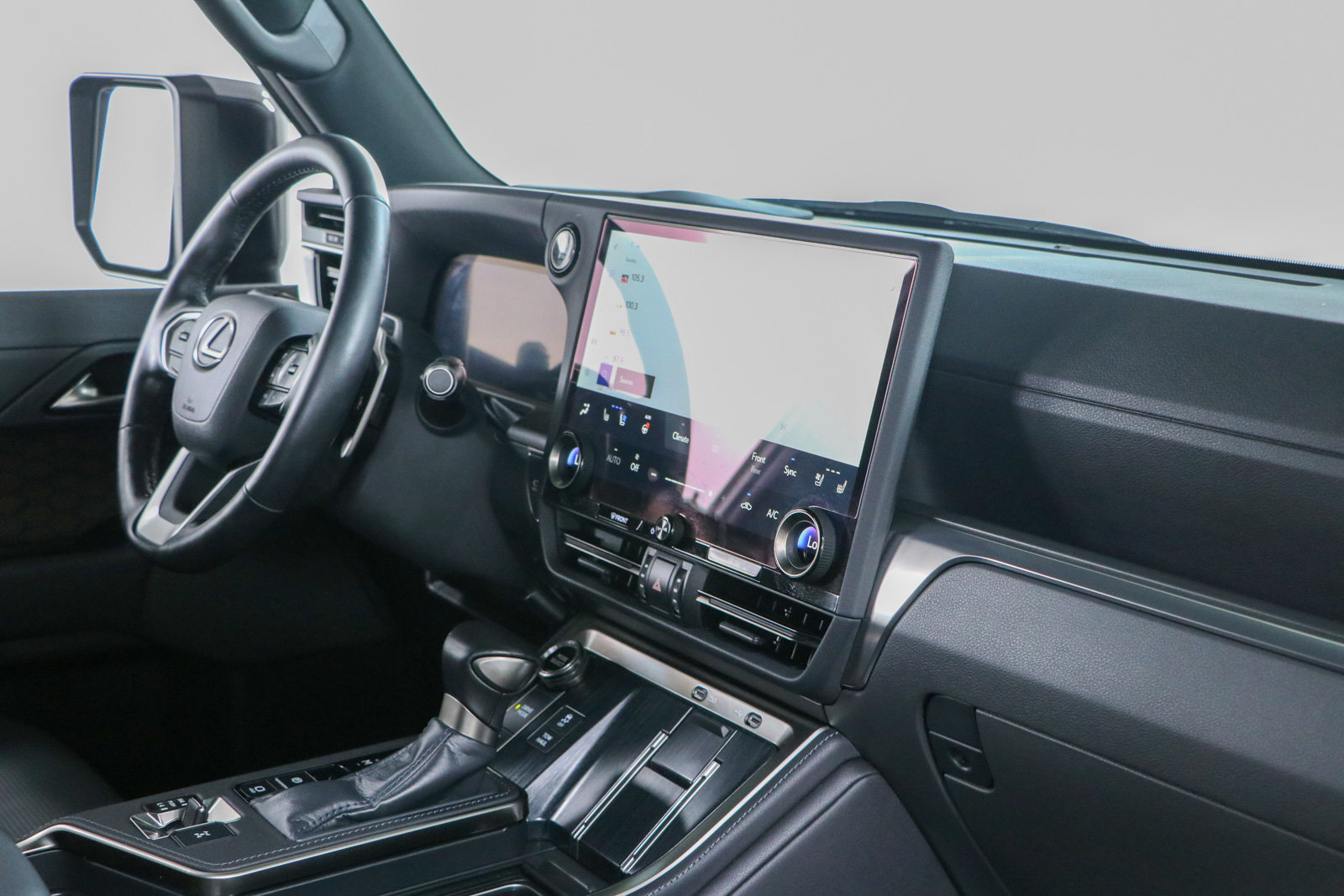 Used 2025 Lexus GX 550 w/ Accessory Package (Z1) AWD/4WD image 30