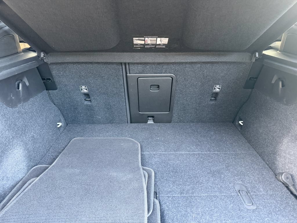 Certified 2023 Volvo C40 P8 Recharge Plus w/ Climate Package AWD/4WD image 27