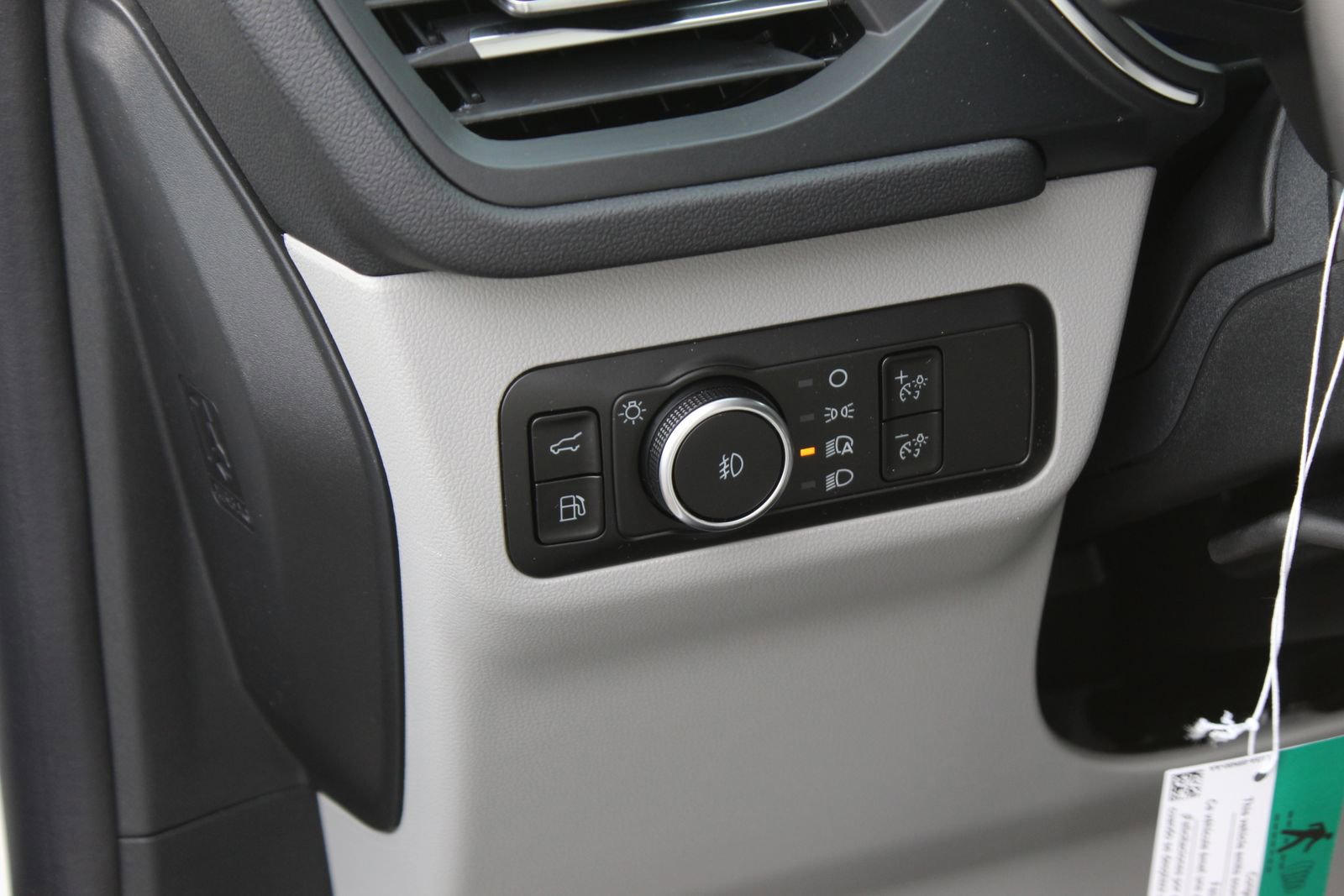 New 2026 Ford Escape Platinum image 22