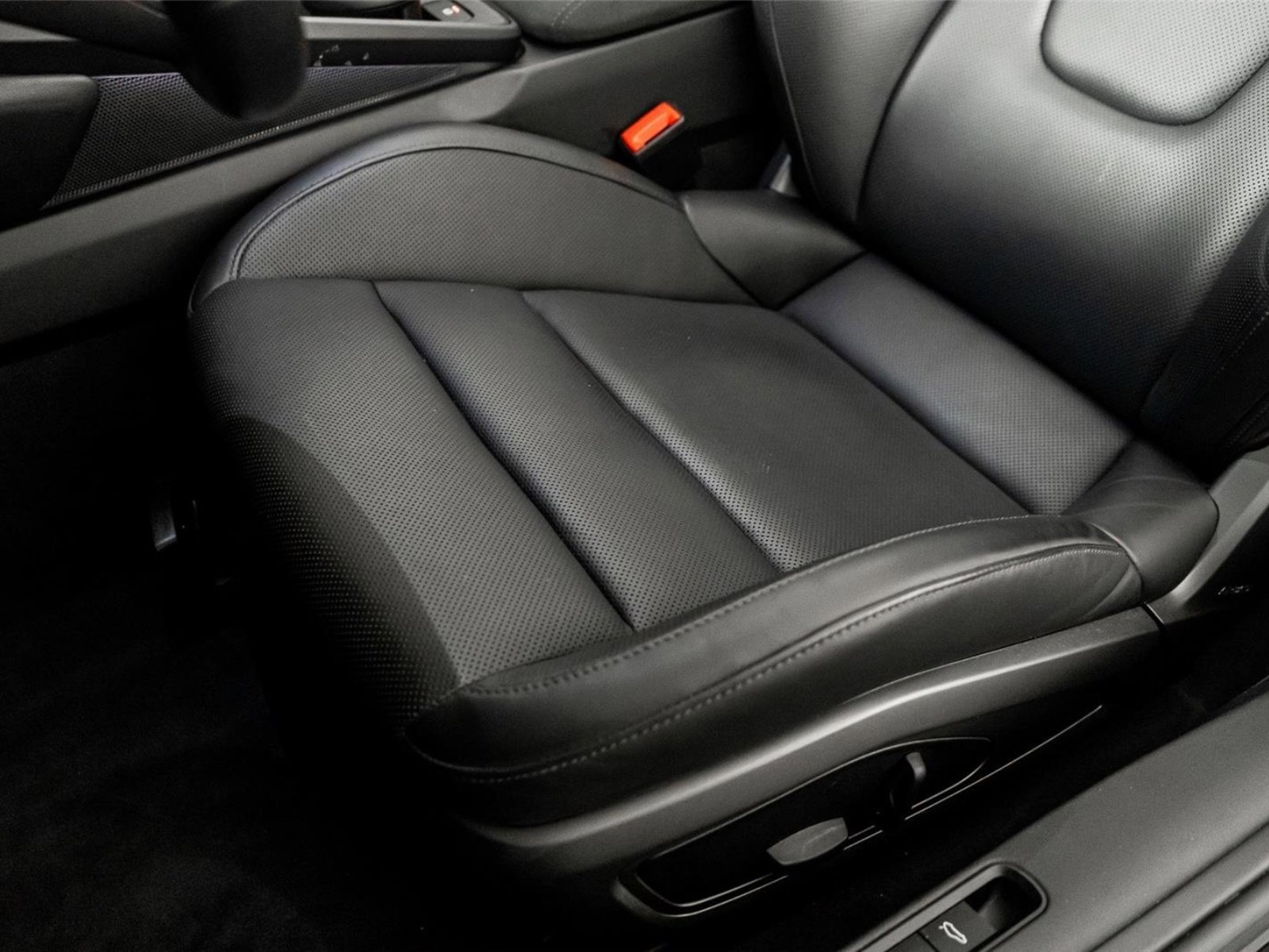 Used 2023 Porsche 911 Carrera 4 GTS image 21