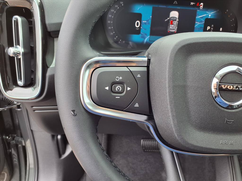 New 2026 Volvo XC40 B4 Core w/ Protection Package Premier FWD image 16