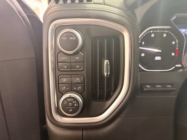 Used 2020 GMC Sierra 2500 Denali w/ Denali Ultimate Package AWD/4WD image 11
