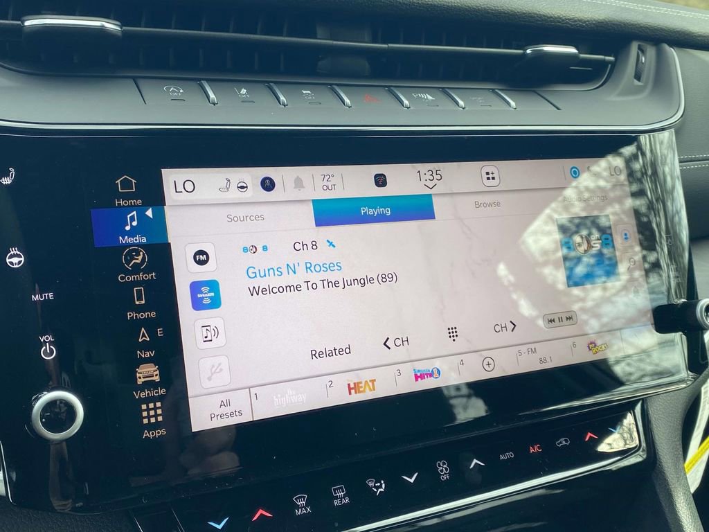 New 2026 Jeep Grand Cherokee Limited w/ Luxury Tech Group II image 18