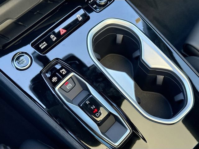 New 2026 Audi A6 Prestige AWD/4WD image 32