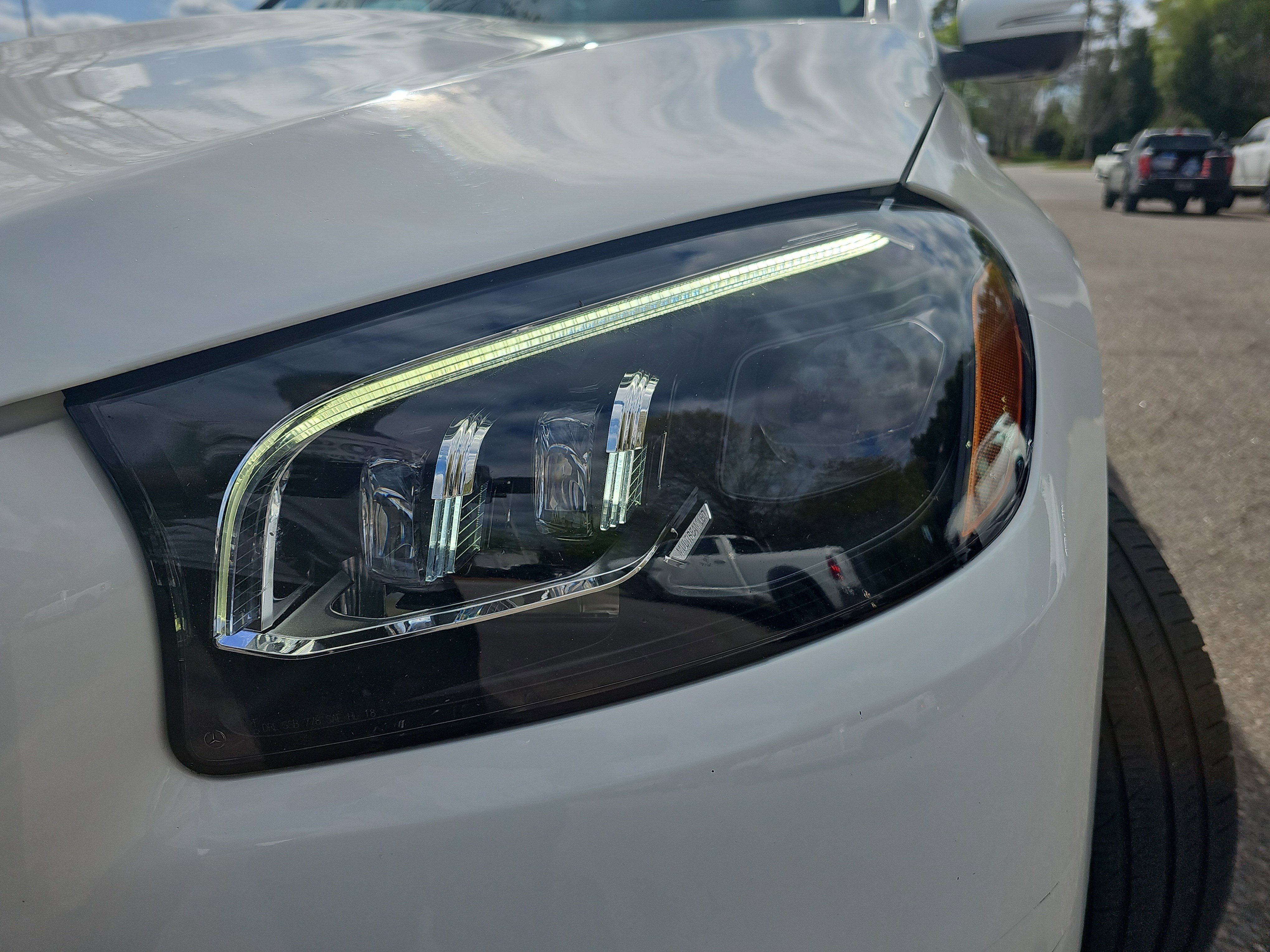 Used 2020 Mercedes-Benz GLS 450 4MATIC image 32