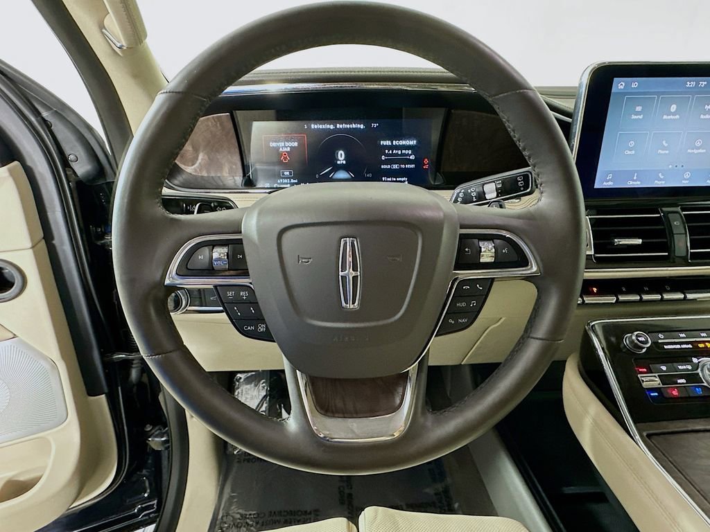 Used 2020 Lincoln Navigator Reserve w/ Equipment Group 208A Reserve image 13
