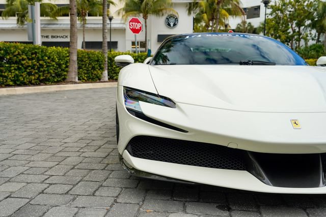 Used 2023 Ferrari SF90 Stradale AWD/4WD image 6