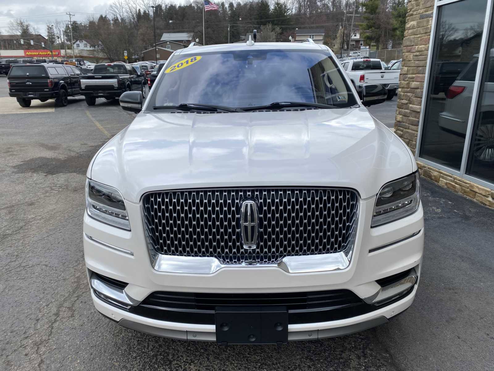 Used 2018 Lincoln Navigator L Reserve w/ Technology Package image 13