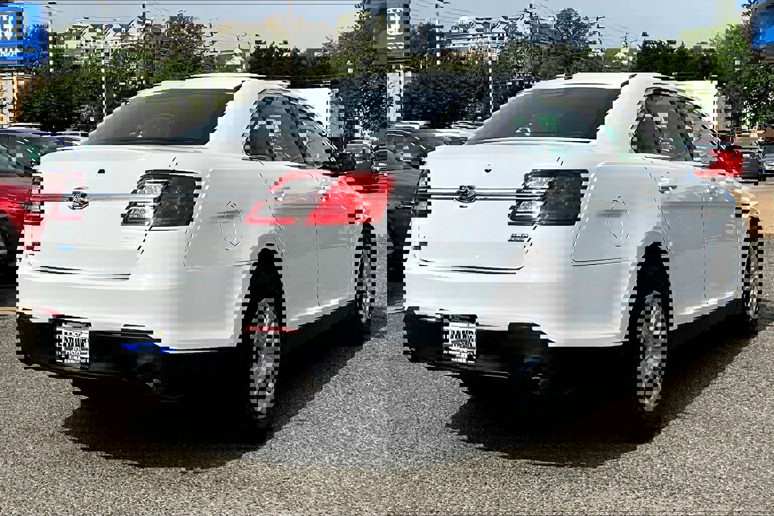 Used 2017 Ford Taurus Police Interceptor image 2