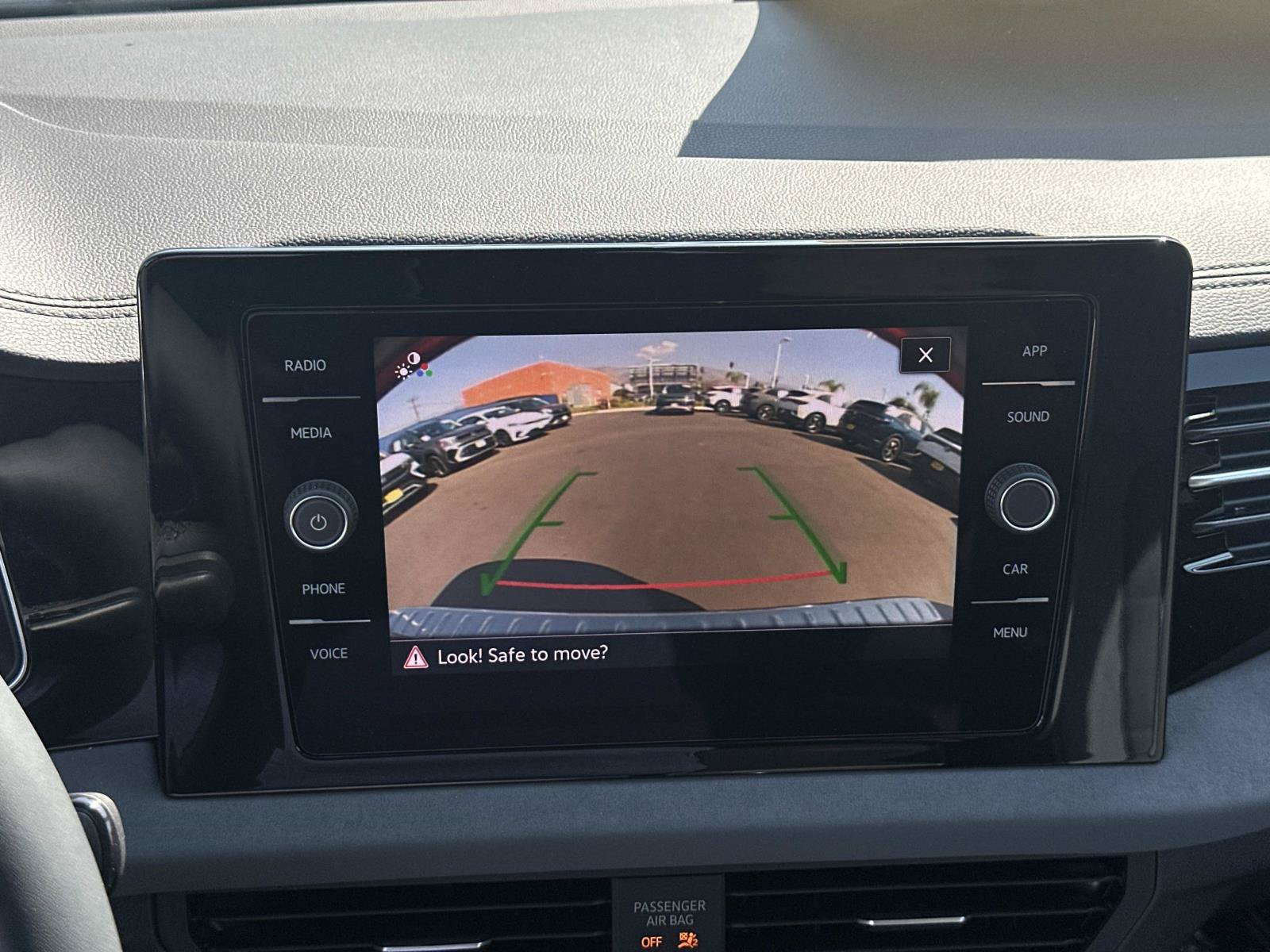 New 2026 Volkswagen Jetta SE FWD image 15