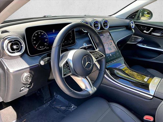 Used 2025 Mercedes-Benz C 300 Sedan image 14