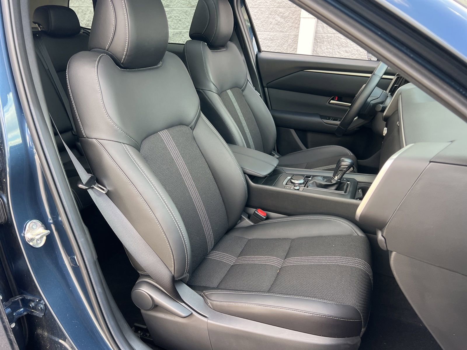 Certified 2026 MAZDA CX-50 AWD 2.5 S w/ Cargo Package image 39