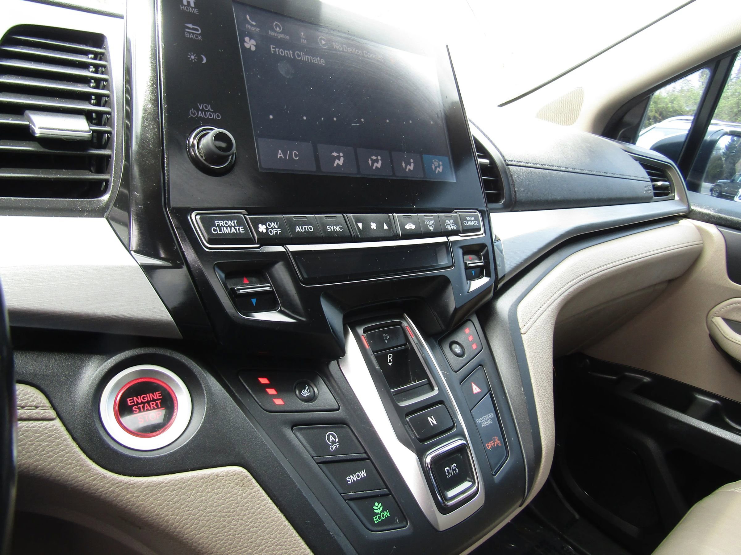 Used 2018 Honda Odyssey Touring image 39