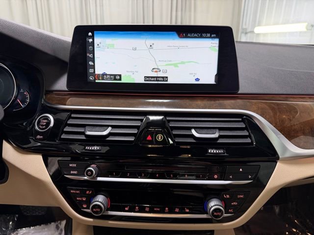 Used 2018 BMW 530i xDrive w/ Premium Package AWD/4WD image 15