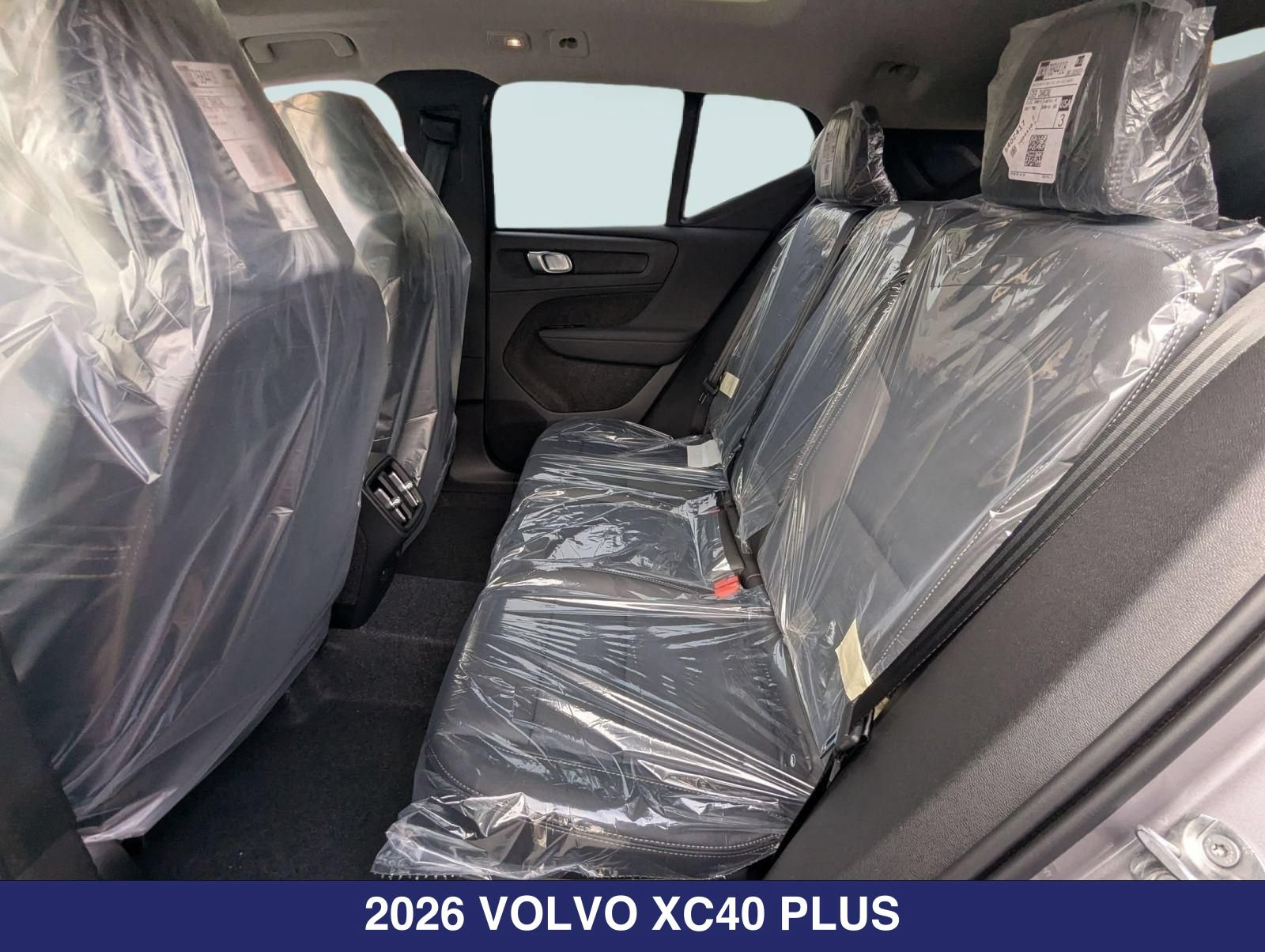 New 2026 Volvo XC40 B5 Plus w/ Protection Package Premier AWD/4WD image 19