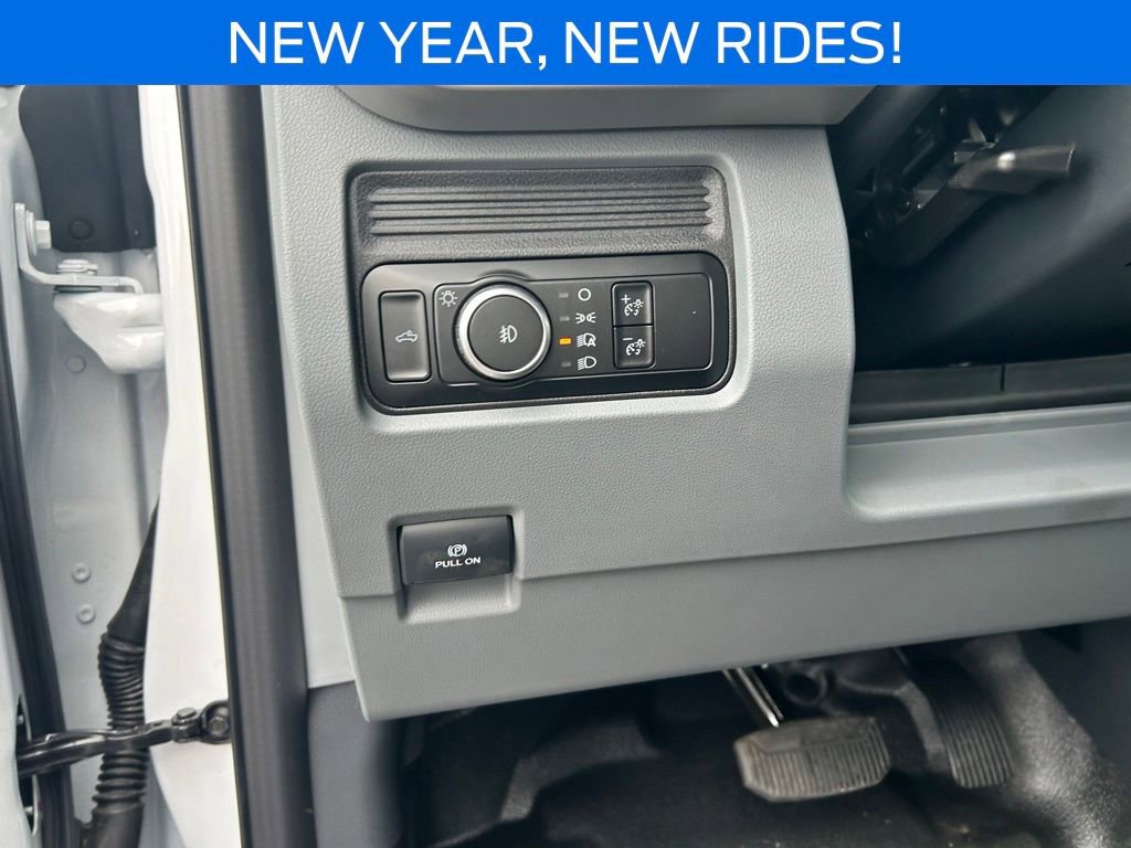 New 2026 Ford F250 XL w/ XL Chrome Package image 15