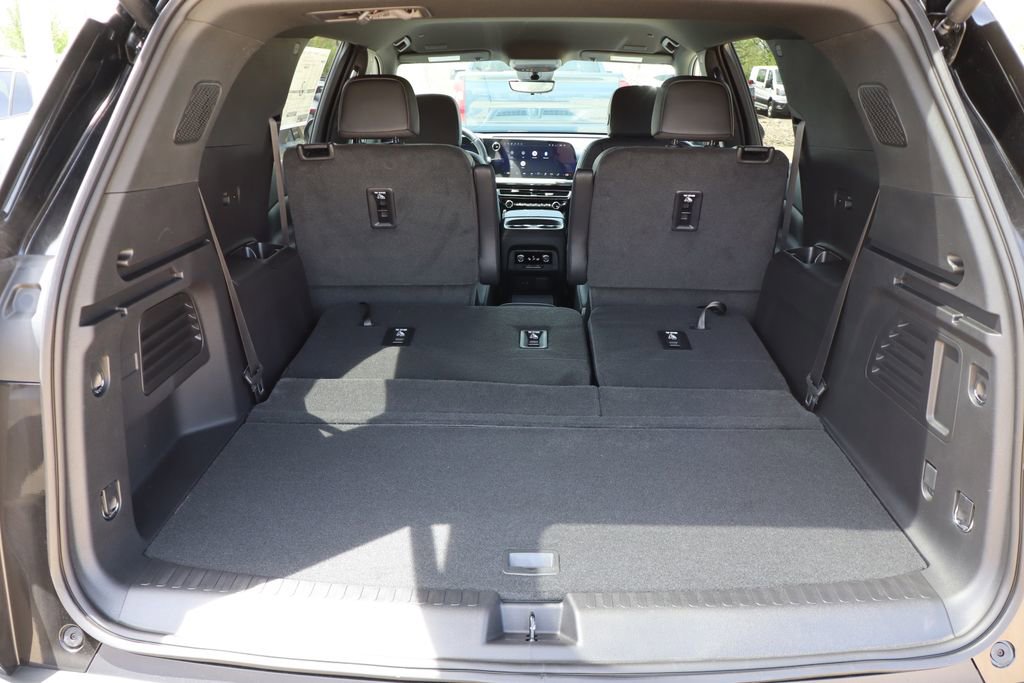 New 2026 Chevrolet Traverse LT AWD/4WD image 38