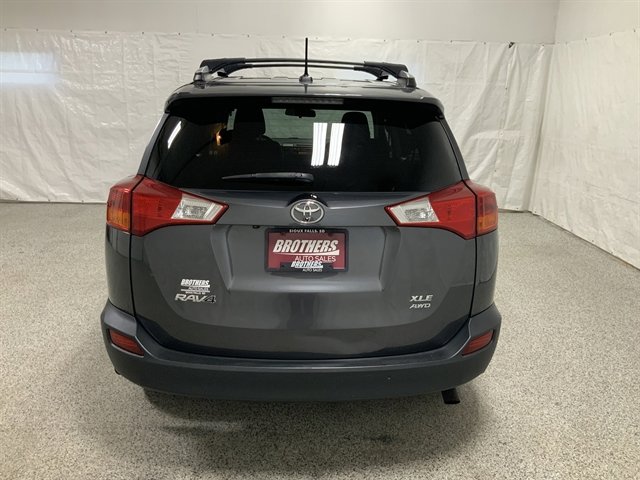 Used 2015 Toyota RAV4 XLE AWD/4WD image 7