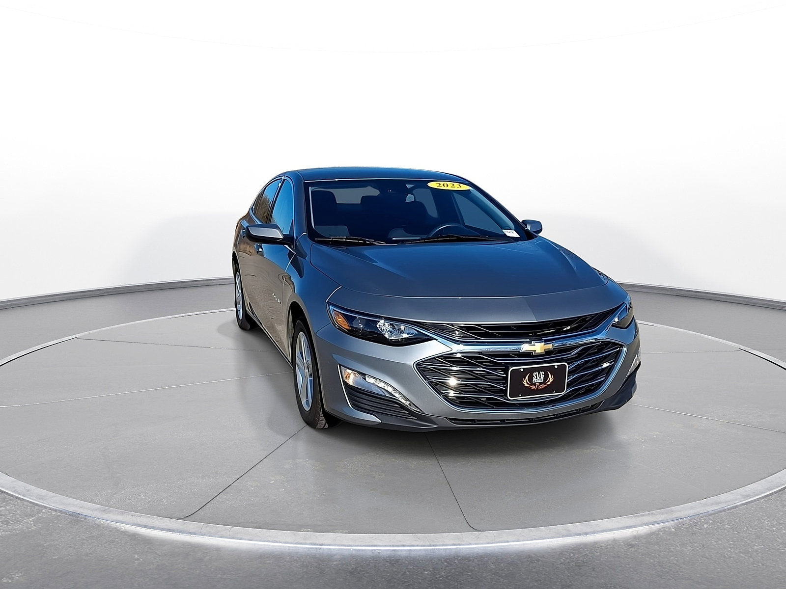 Used 2023 Chevrolet Malibu LT FWD image 2