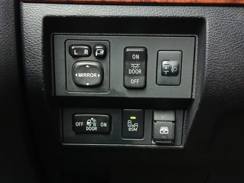 Used 2014 Toyota Tundra 1794 Edition RWD image 12