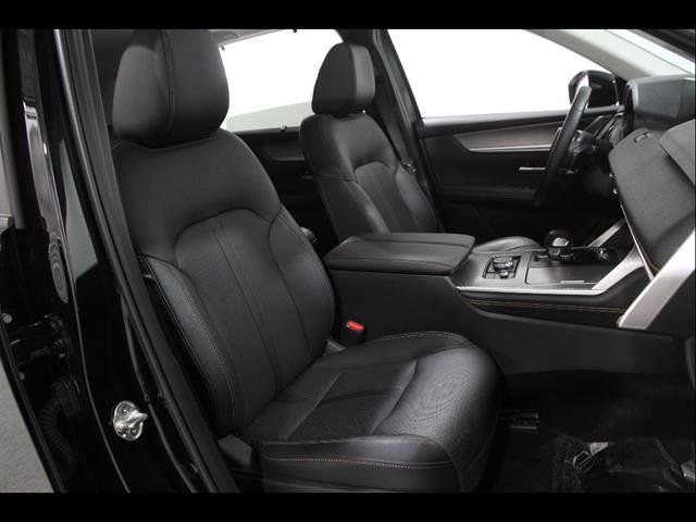 Certified 2024 MAZDA CX-90 Plug-In Hybrid w/ Preferred image 16